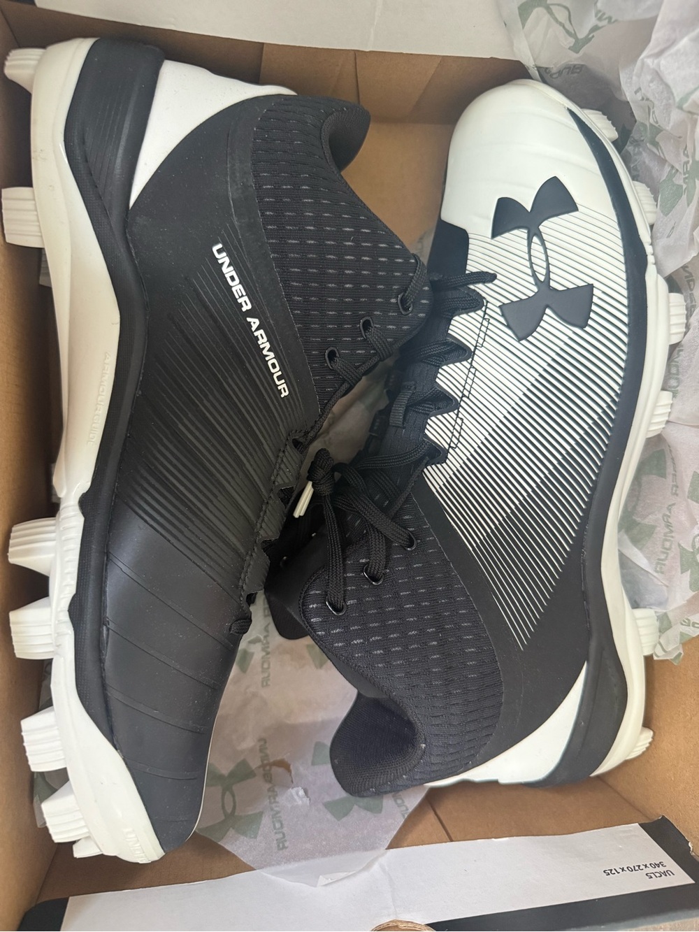 Under Armour Black & White Baseball Cleats